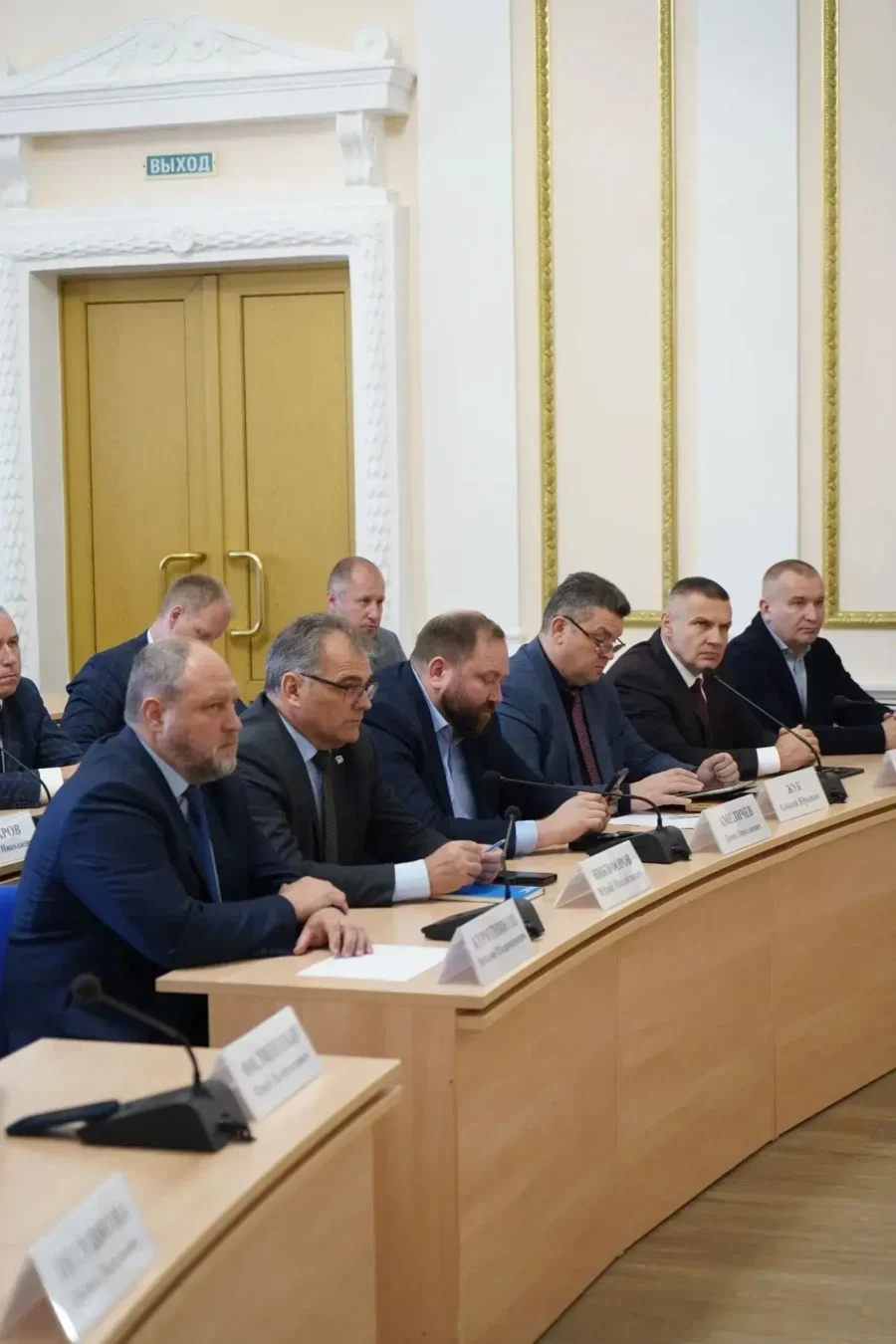 Кадровые решения