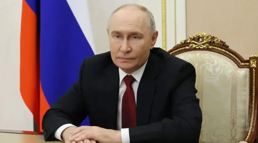 Губернатор Брянщины поздравил Президента РФ с днем рождения