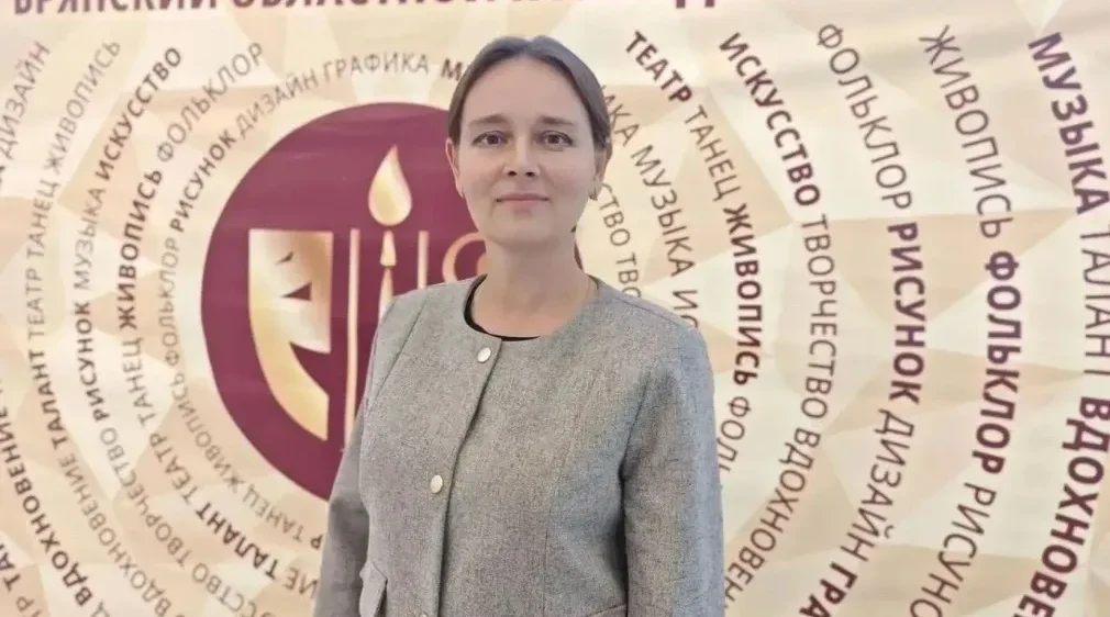 Губернатор поздравил Евгению Шелухо с наградой
