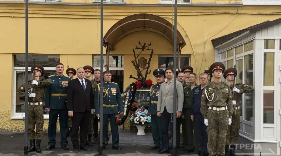 В Брянске открыли памятник героям спецоперации